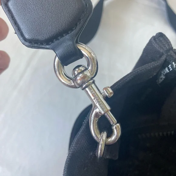 Marc Jacobs Medium Tote Bag - Picture 8 of 11